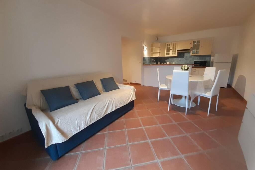 Ferienwohnung La belle Ortine Esbly Exterior foto