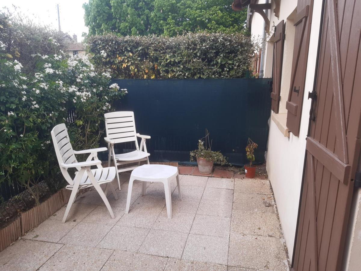 Ferienwohnung La belle Ortine Esbly Exterior foto