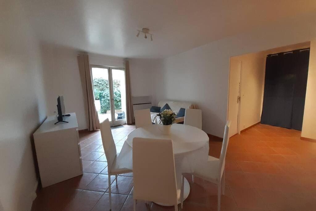 Ferienwohnung La belle Ortine Esbly Exterior foto
